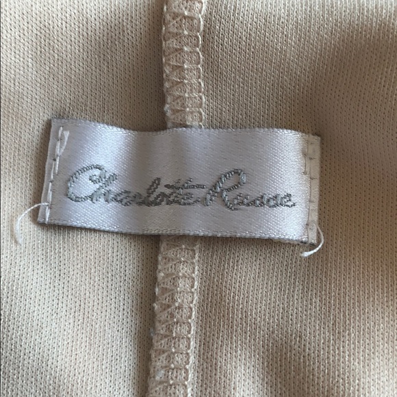 Dress - Picture 3 of 4